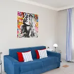 Panorama Am Mit Pool & Parkplatz - Nr 123 * Porto Ceresio
