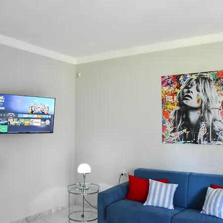 Panorama Am Mit Pool & Parkplatz - Nr 123 * Porto Ceresio