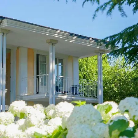 Apartamento Panorama Am Mit Pool & Parkplatz - Nr 123 Porto Ceresio